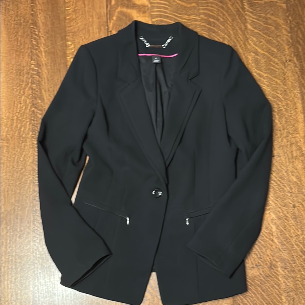 WHBM Fitted Women's Blazer Size 6